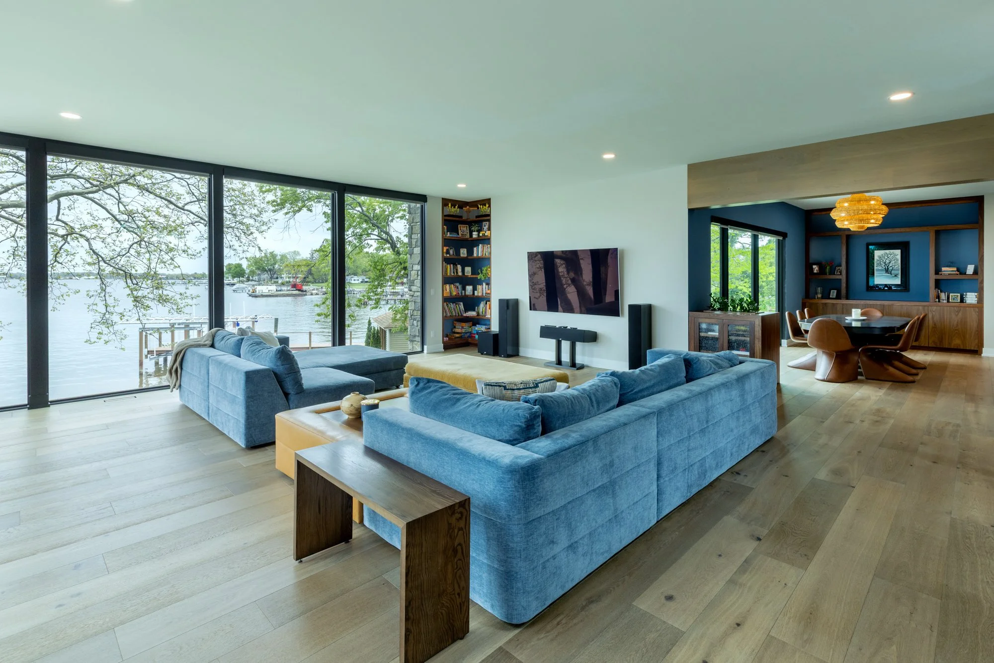 439 Brecado CT-128.jpg