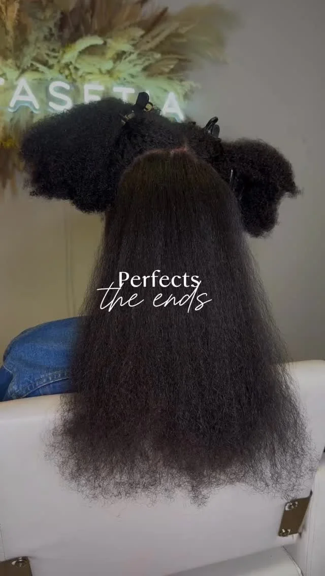 She hadn’t had a trim in a while ✂️… and that’s the key to why your blowouts don’t last. Clean, healthy ends = consistent, flawless results every time. Finished the blow dry with my By Nasetia Denman brush,( Pure Glide) then