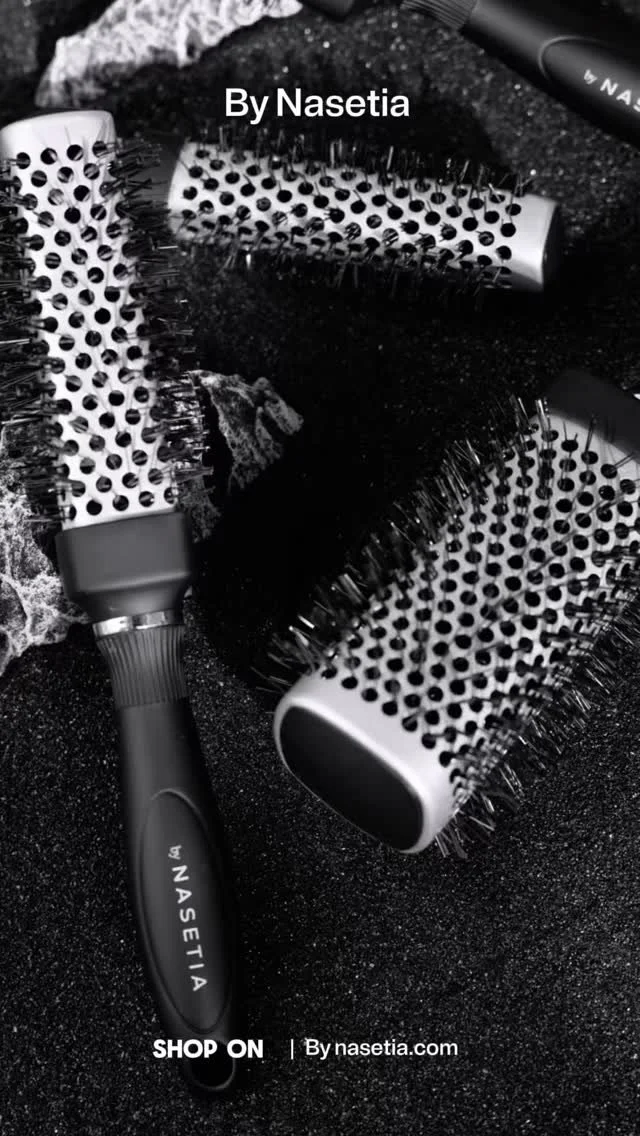 ✨ It’s official — new brushes are dropping 8/21! ✨
The By Nasetia Square Round Brushes you’ve been waiting for are finally here. Designed for healthier blowouts, smoother results, and all hair textures.
📅 Mark your calendars &mdas