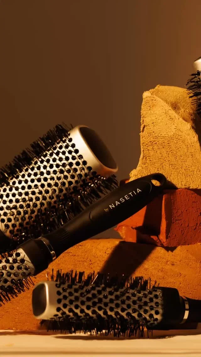 Introducing the By Nasetia Square Round Brush Collection – designed for smooth, polished blowouts on all hair textures. Crafted with lightweight handles and professional-grade bristles, these brushes make wash day easier, faster, and healthier