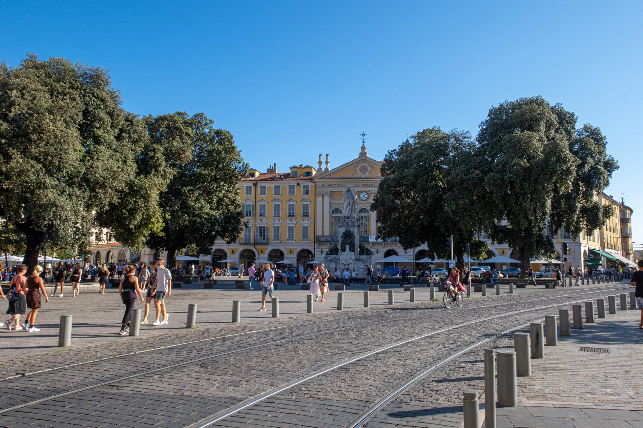 Place Giuseppe Garibaldi, Nice