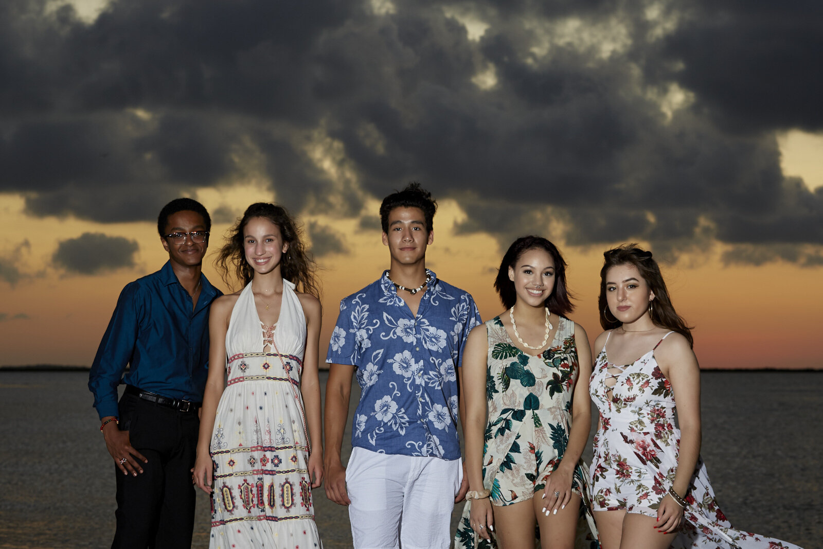 Pearland_Houston_Senior_Photography_at_Galveston_Strand_San_Luis__Groups 007.jpg