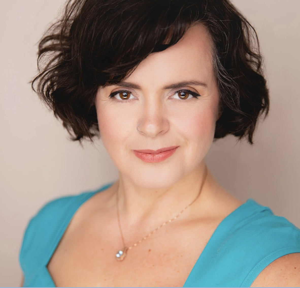 Amelia Cormack - Actor & Singer