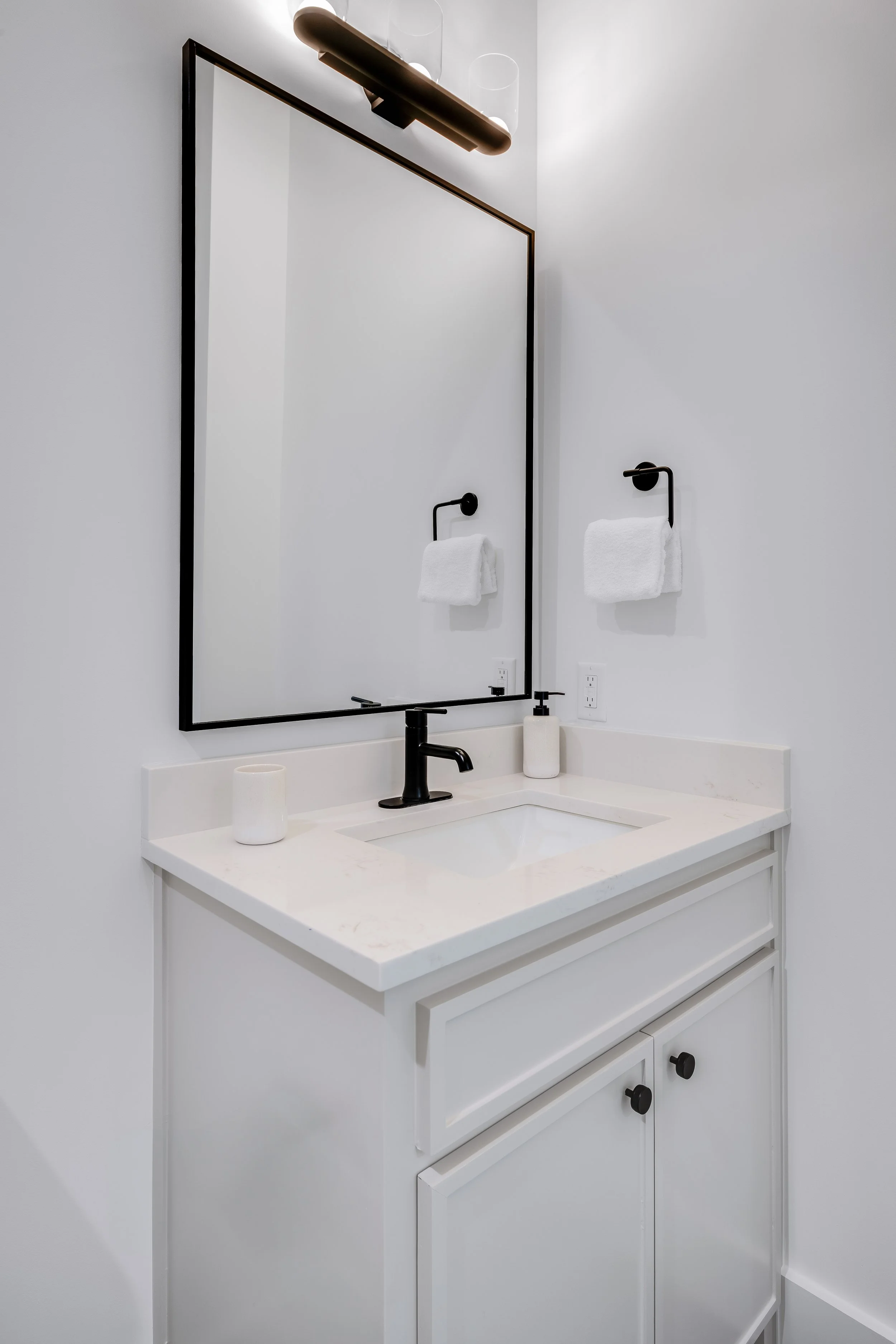 3601 Routh St _ Unit 1E-3.jpg