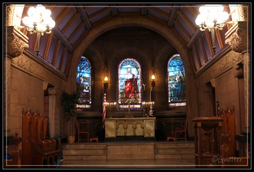 Thanksgiving Pop Up Tours at Oakwood’s Victorian Earl Chapel