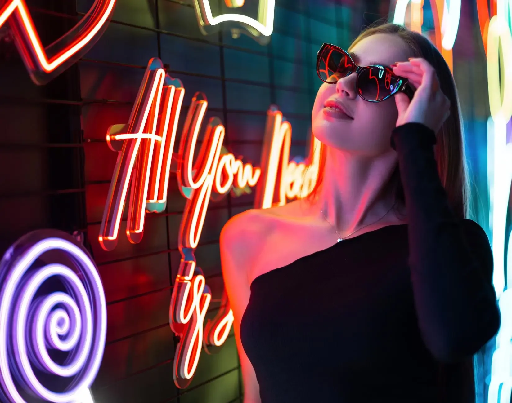 Lady Taking Photo In Front of a Custom Neon Sign - Boxwood Rose