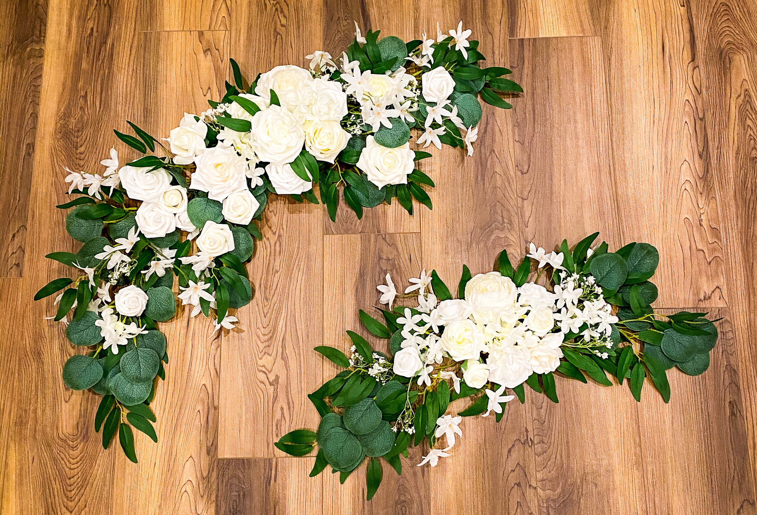 Arch Flowers - White Rental - MN & WI