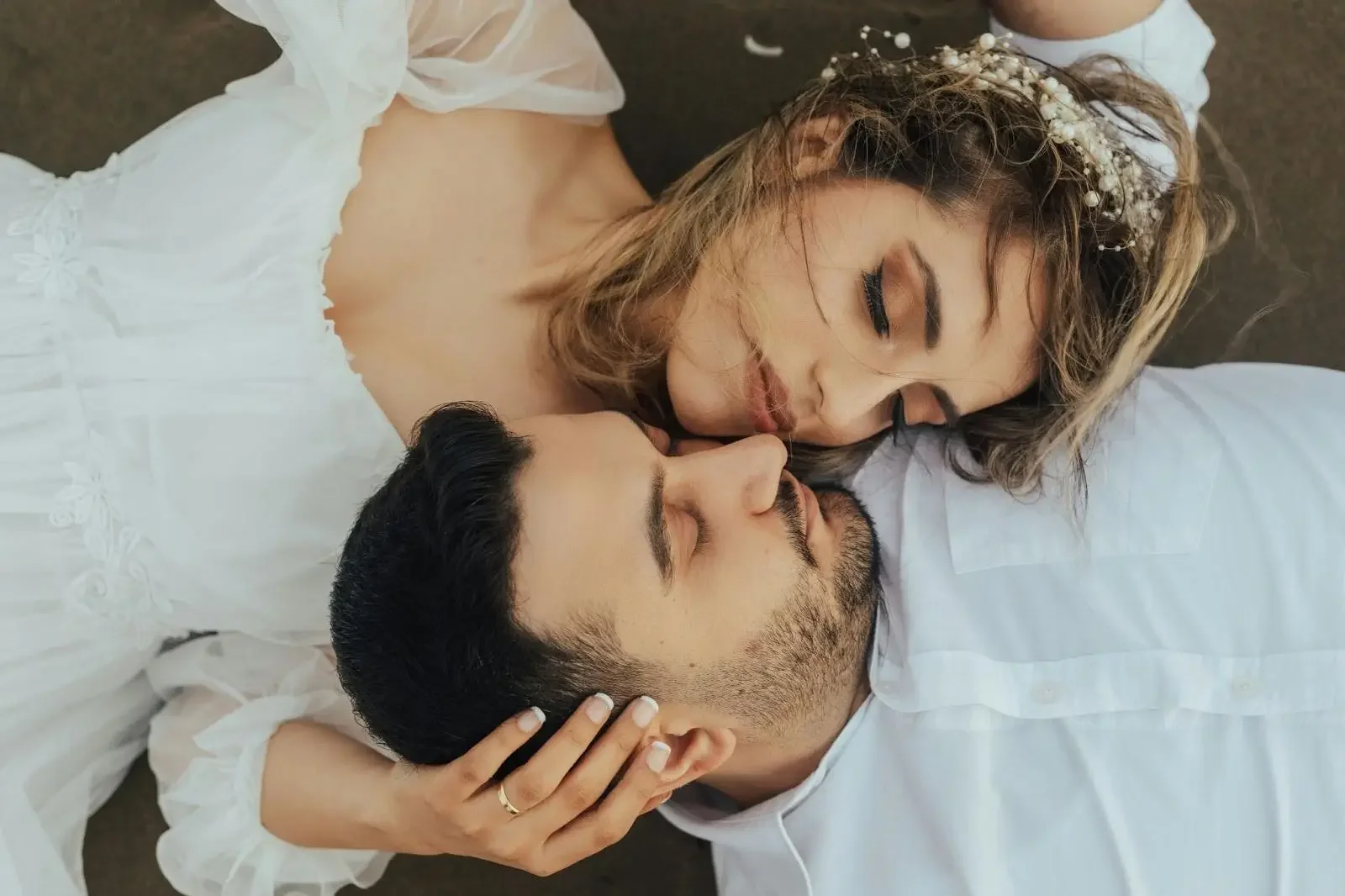 Unique Props and Poses That Elevate Your Prenup Album