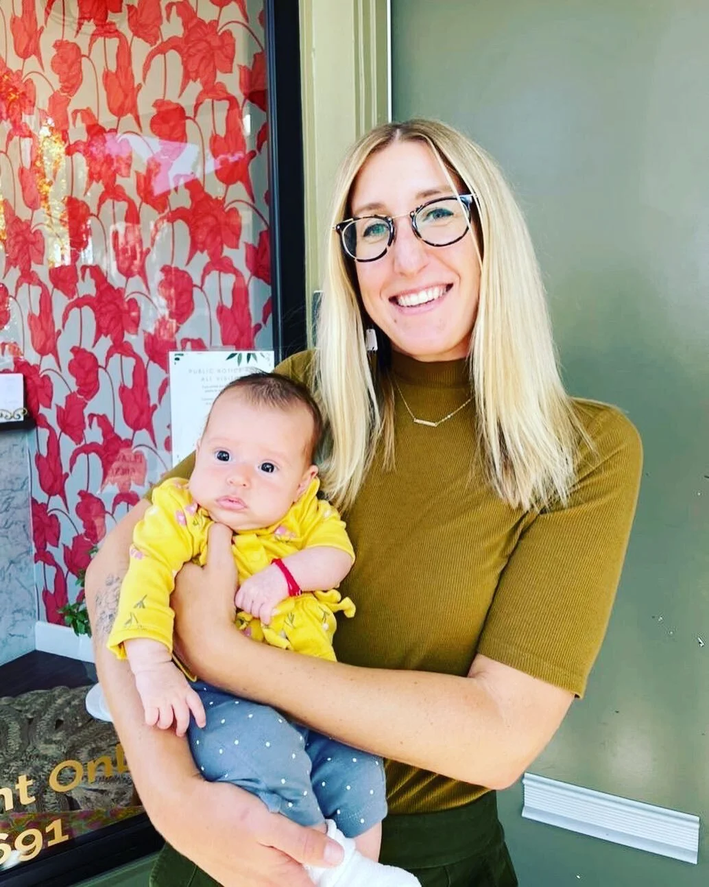 There are many things I love about coming back to Sac every month, but top of the list is seeing all the little ones that were in utero last time I was here 🤗🤗

This perfect human (who looks a little unsure of me) took YEARS of patience and hard wo