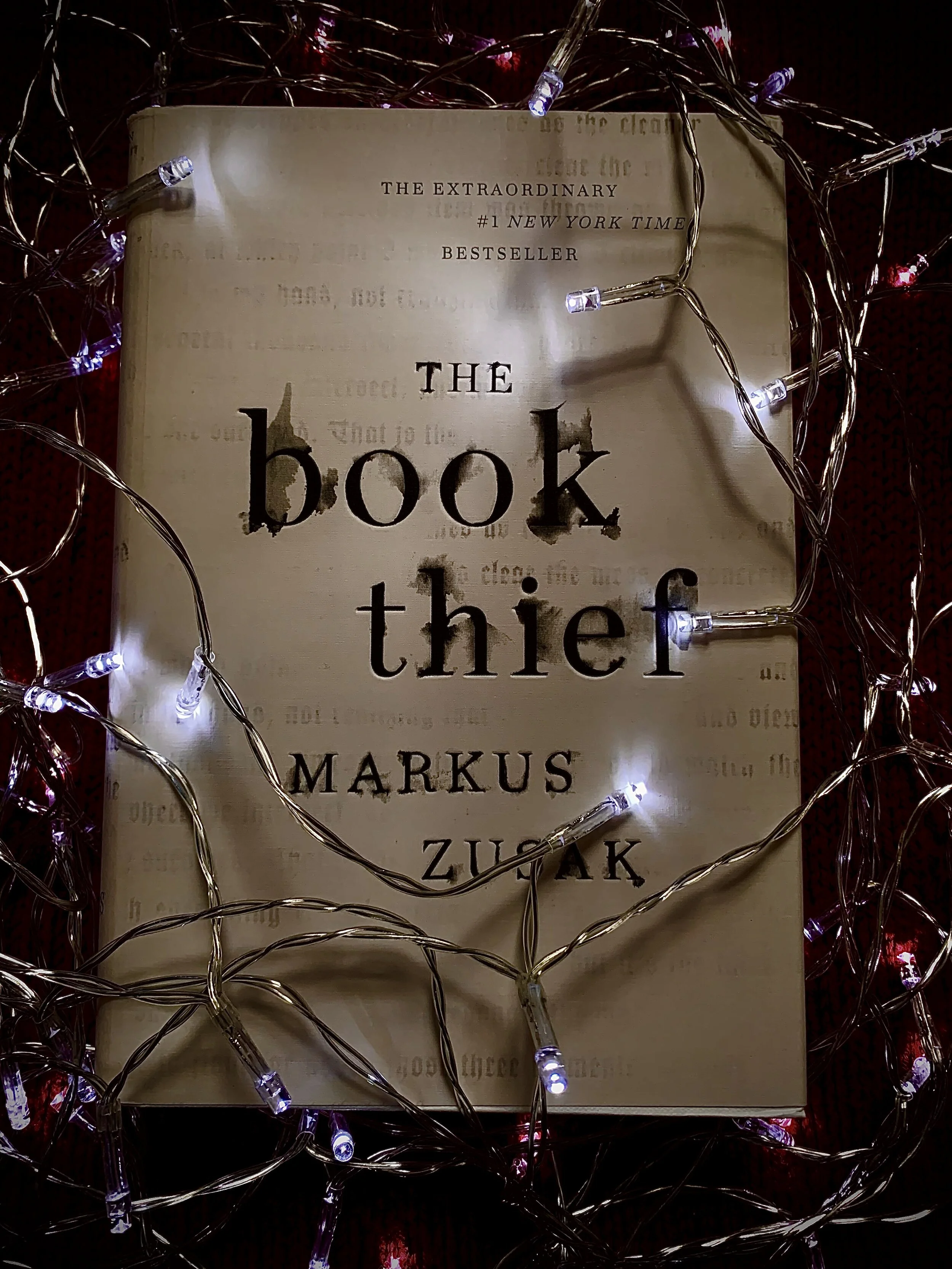 Book Review: The Book Thief by Marcus Zusak 