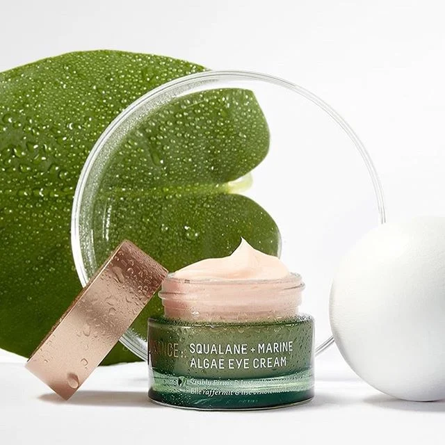 Not only does @biossance know what it means to be clean, they also have the best product photography in the game💧