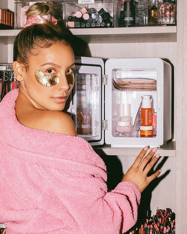 #repost heyyyyy @desiperkins we see you with your little skin care fridge and gold under eyes patches✨ I spy... @olehenriksen ???🍊
