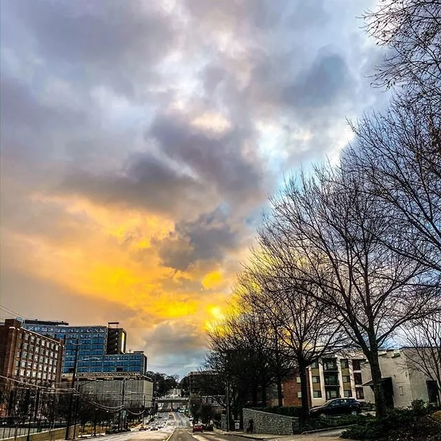 I love my iPhone's camera. morning ride to the office (aka rise n dine)
.
.
#atlantasnaps #weloveatl #sunrise #longexposure #poncecitymarket #photographylife #photooftheday #shotoniphone #winter #discoveratlanta #atlantaga #streetphotography #citylig