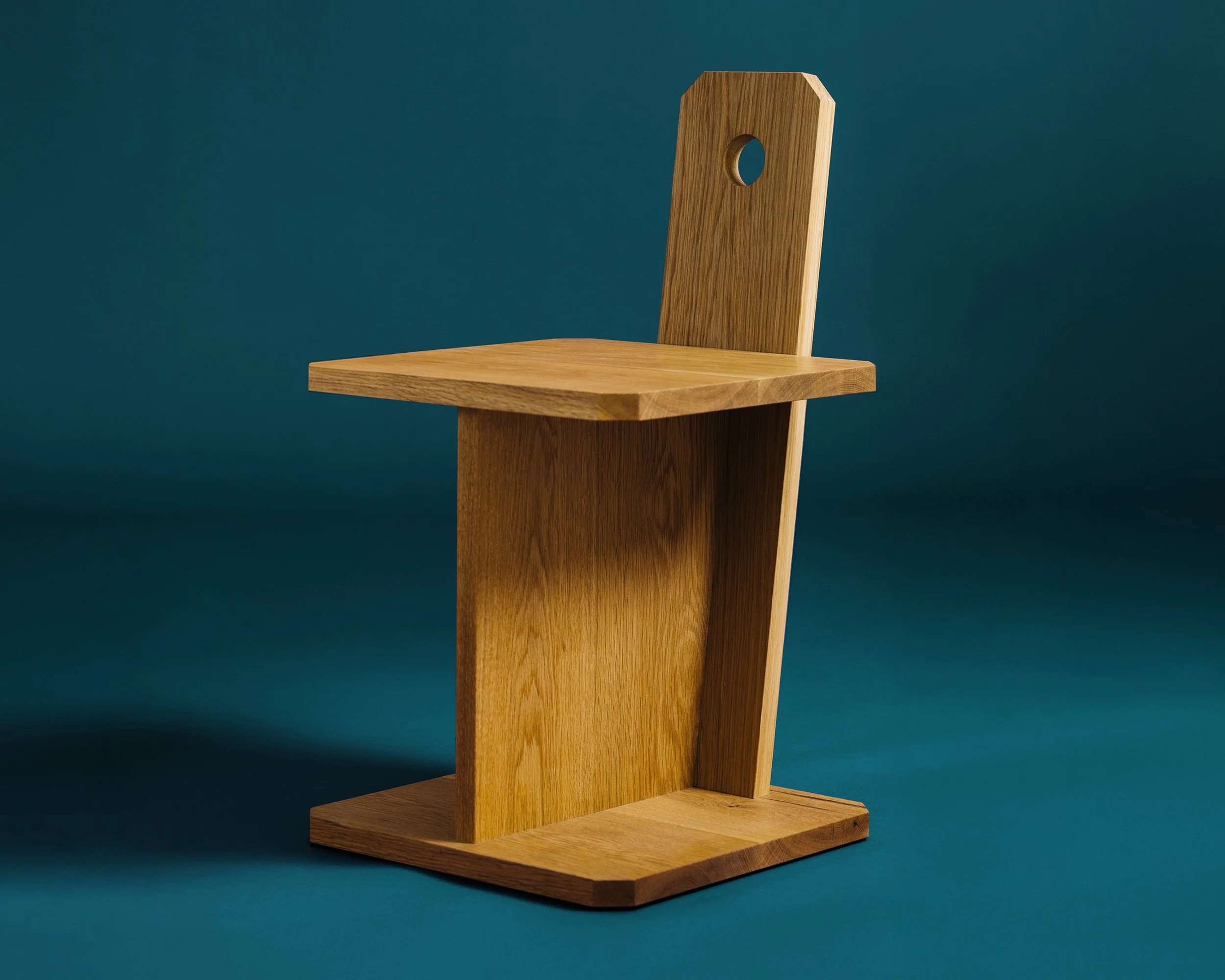 Eric-Nakassa_Elias-Chair_1.jpg