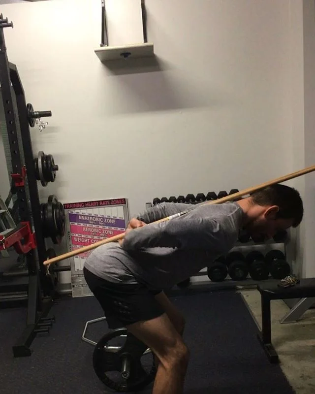 The deadlift: it&rsquo;s a hip dominant hinge pattern. Great for building strength in the hamstrings, glutes and lower back.

Before you pick up any weight you need to learn the movement. Start by grabbing a dowel or broomstick and place it up your s