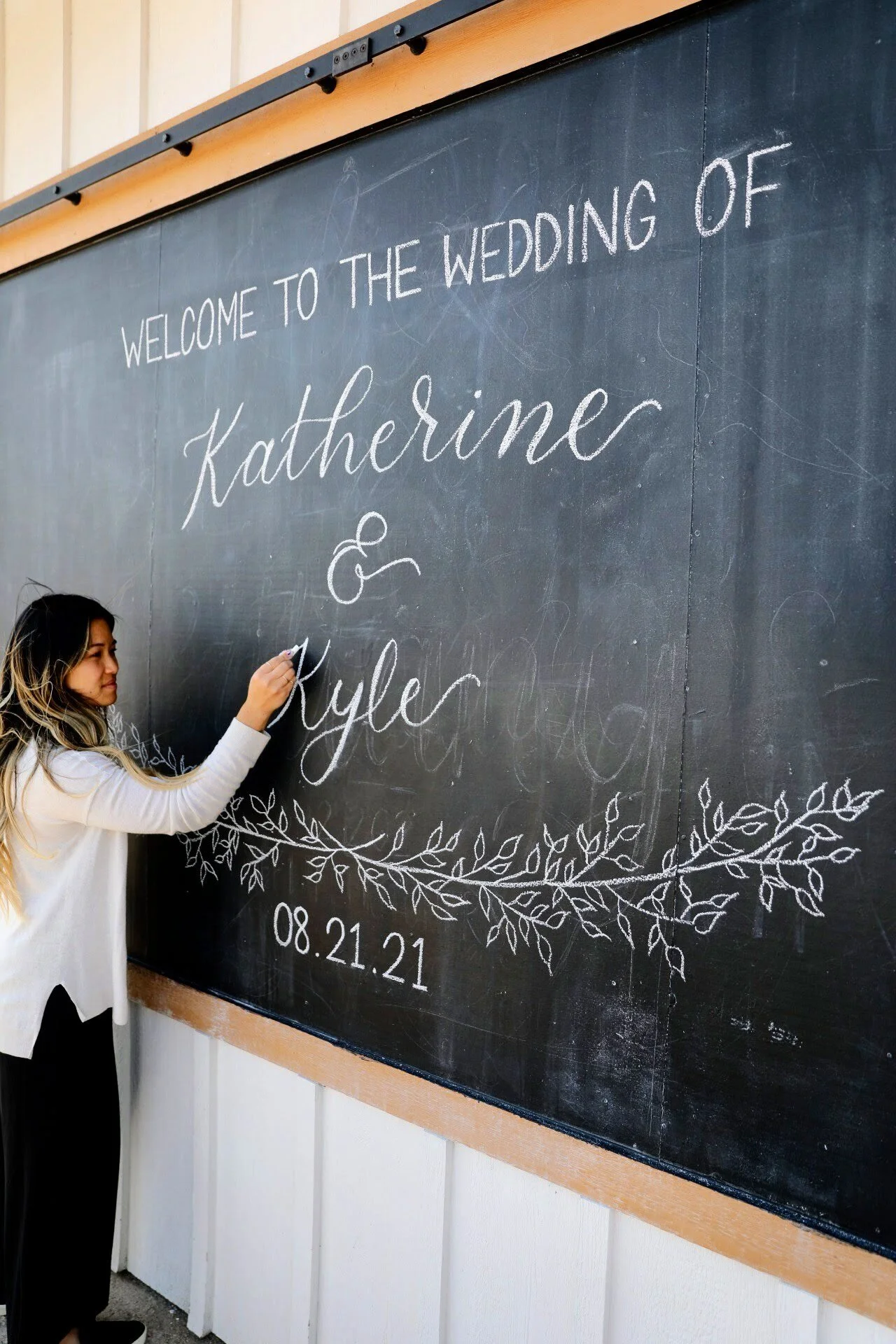 Colorado Wedding Chalkboard Mural by Kelly Chang, Colorado Lettering Artist (Calligrapher and Engraver)