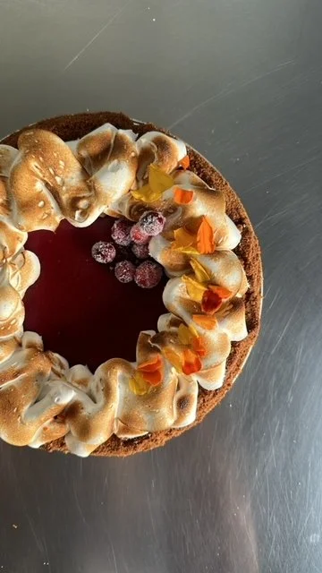 9'' Cranberry Meringue Pie $50