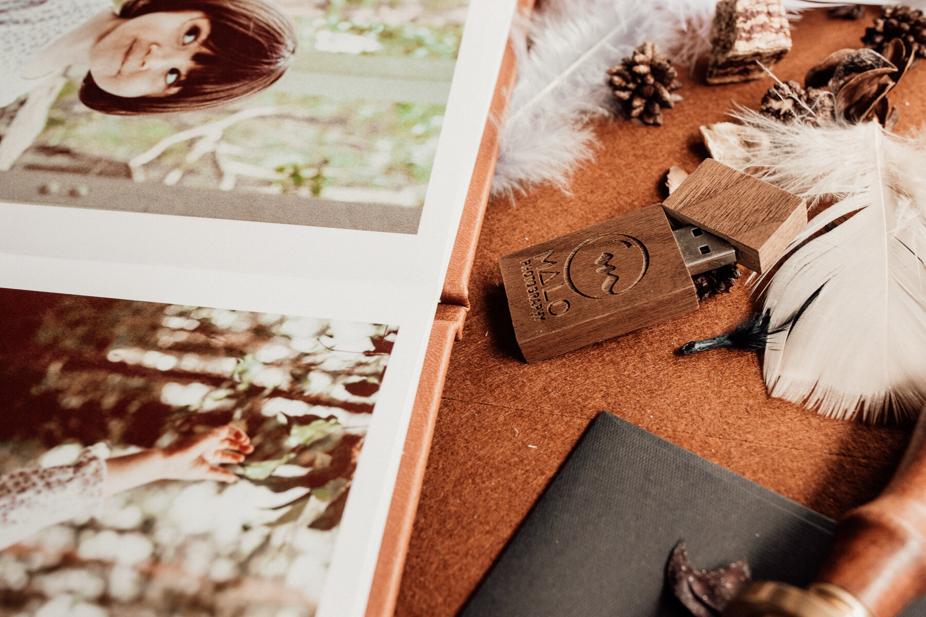 Leather Malo Family Photo Book and USB wooden Stick Brisbane The Gap 5