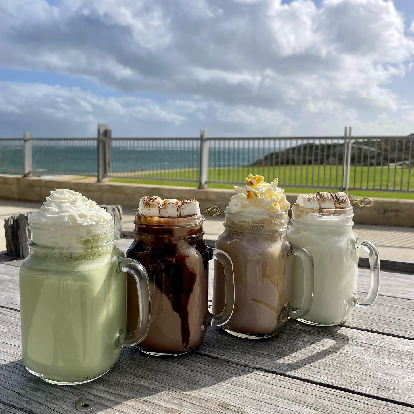 Get toasty with our BOOZY Hot Chocolates! 🔥 🍫 

🥥 Coconut Mocha with Coconut Rum
🥜 White Choc with Peanut Butter Whiskey 
🍵Matcha with Vanilla Vodka 
🍿 Salted Caramel Popcorn with Salted Carmel Vodka