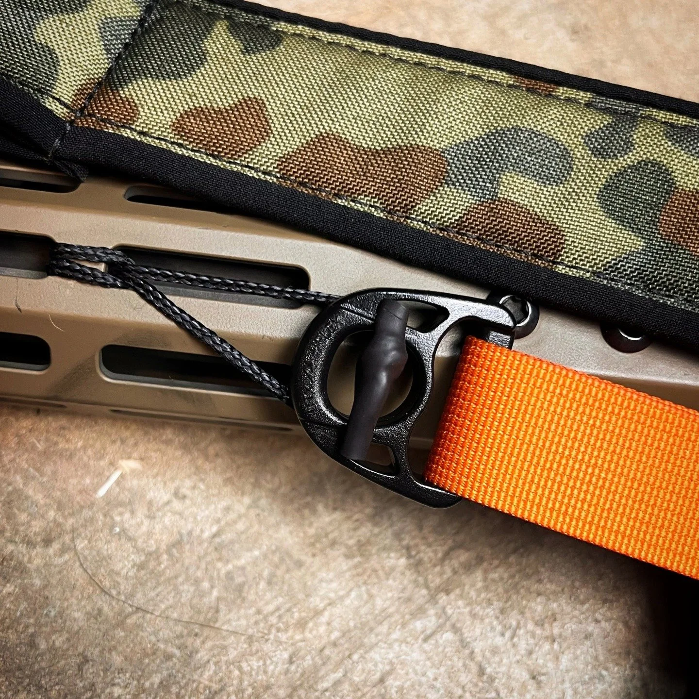 The Slang Dangle is the streamlined upgrade for mounting your SLANG sling at the front connection point. This update creates a cleaner, sleeker attachment that&rsquo;s less likely to interfere with your grip. Performance stays the same&mdash;just smo