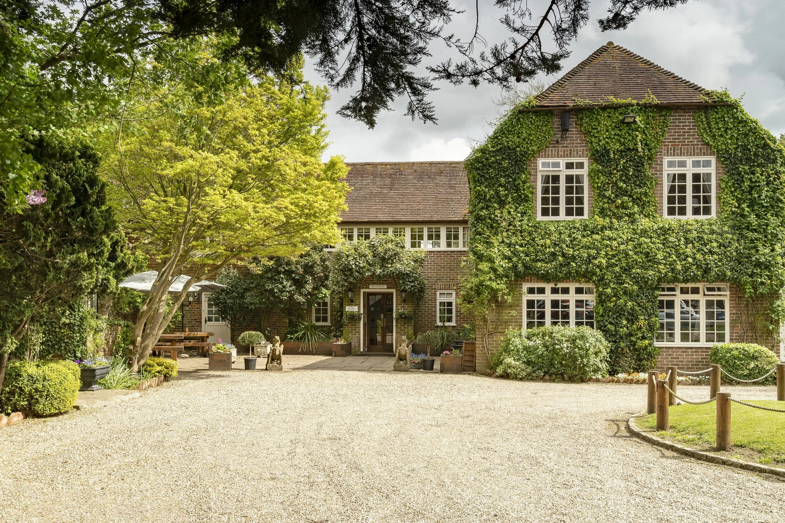 Howfield Manor