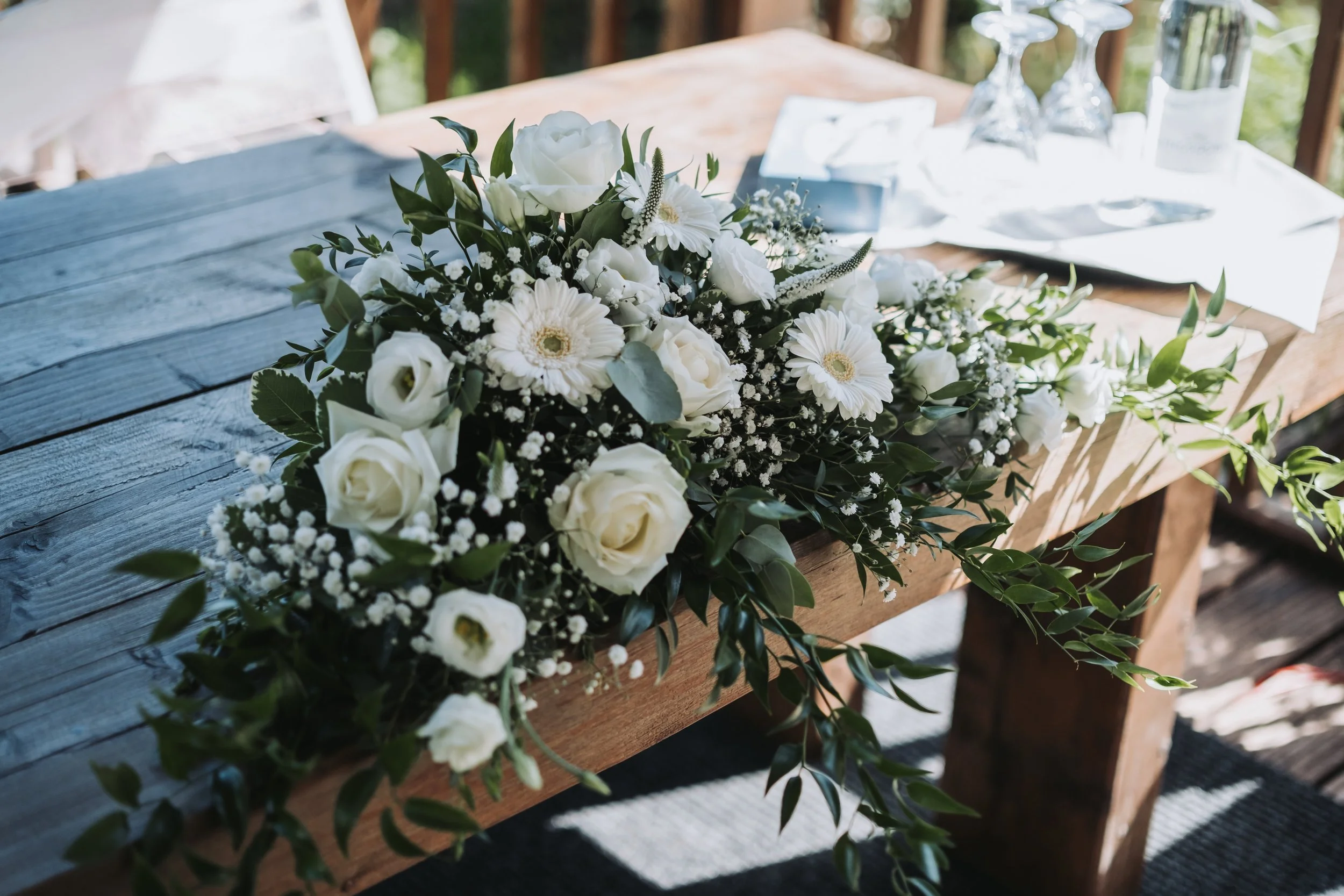 OVIS-PHOTOGRAPHY-26082022-AD-149.jpg Flowers.jpg