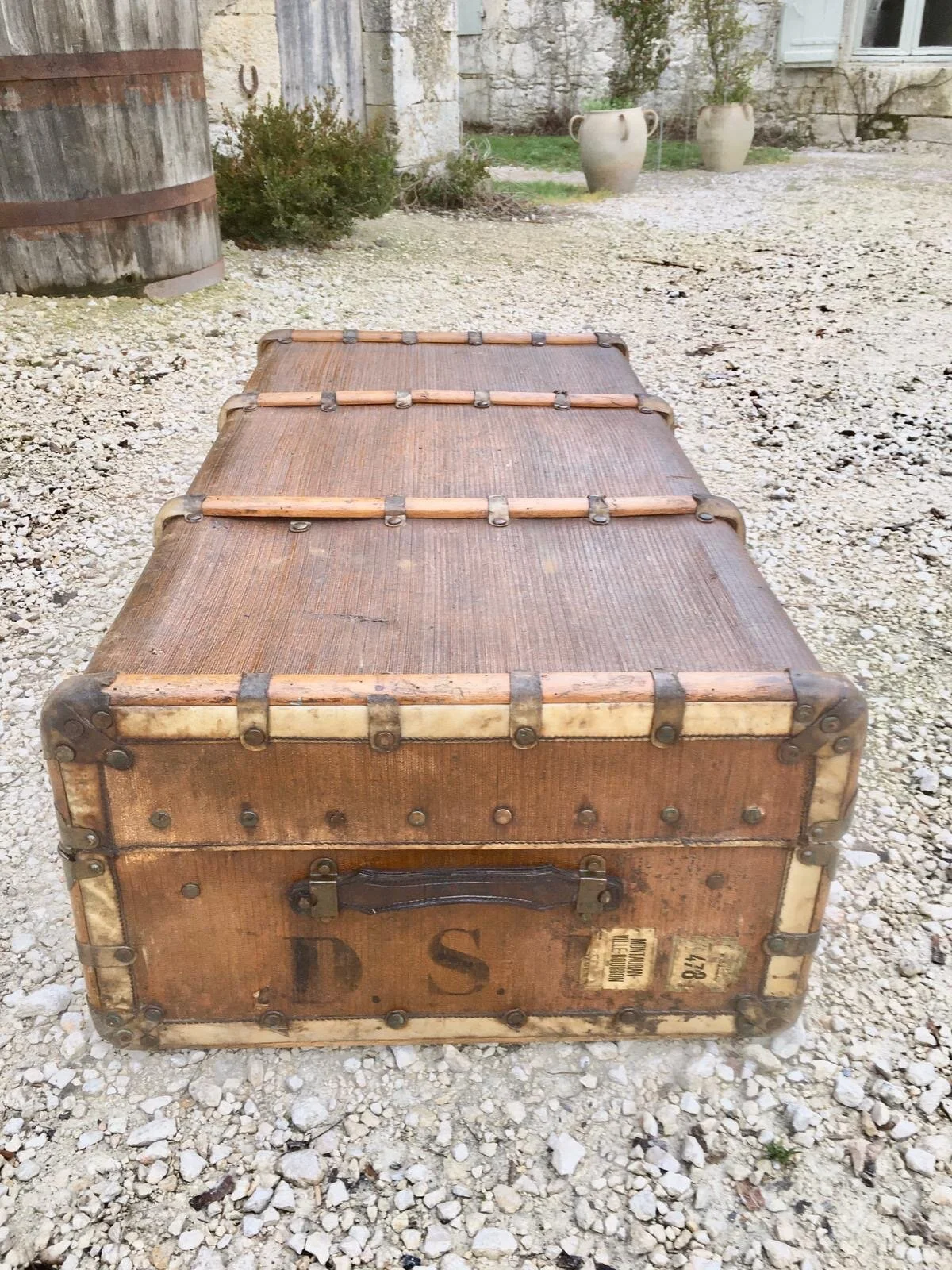 Velum Cornered Trunk