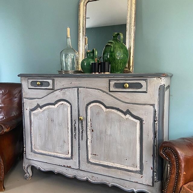 Fabulous Old French Cupboard, on website chateauvalendeinteriors.com This cupboard is ideal to hold huge amounts. I call this type of cupboard, the never ending cupboard, it holds soooo much and is totally multifunctional. Perfect in a kitchen, dinin