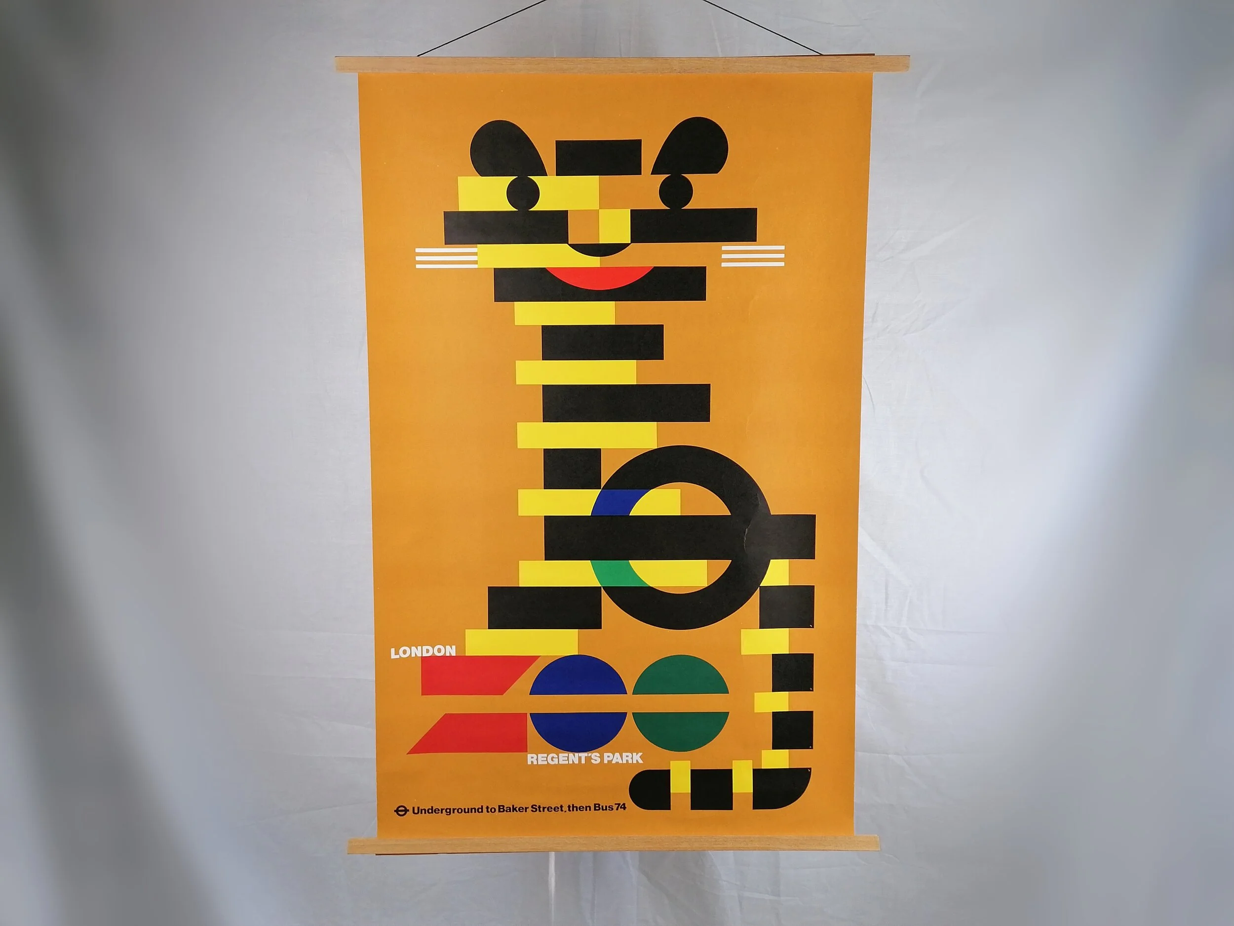 1976 London Underground Poster - London Zoo - Abram Games