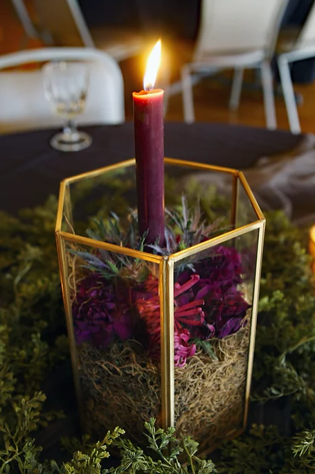 Gold Hexagon Lantern 2.PNG