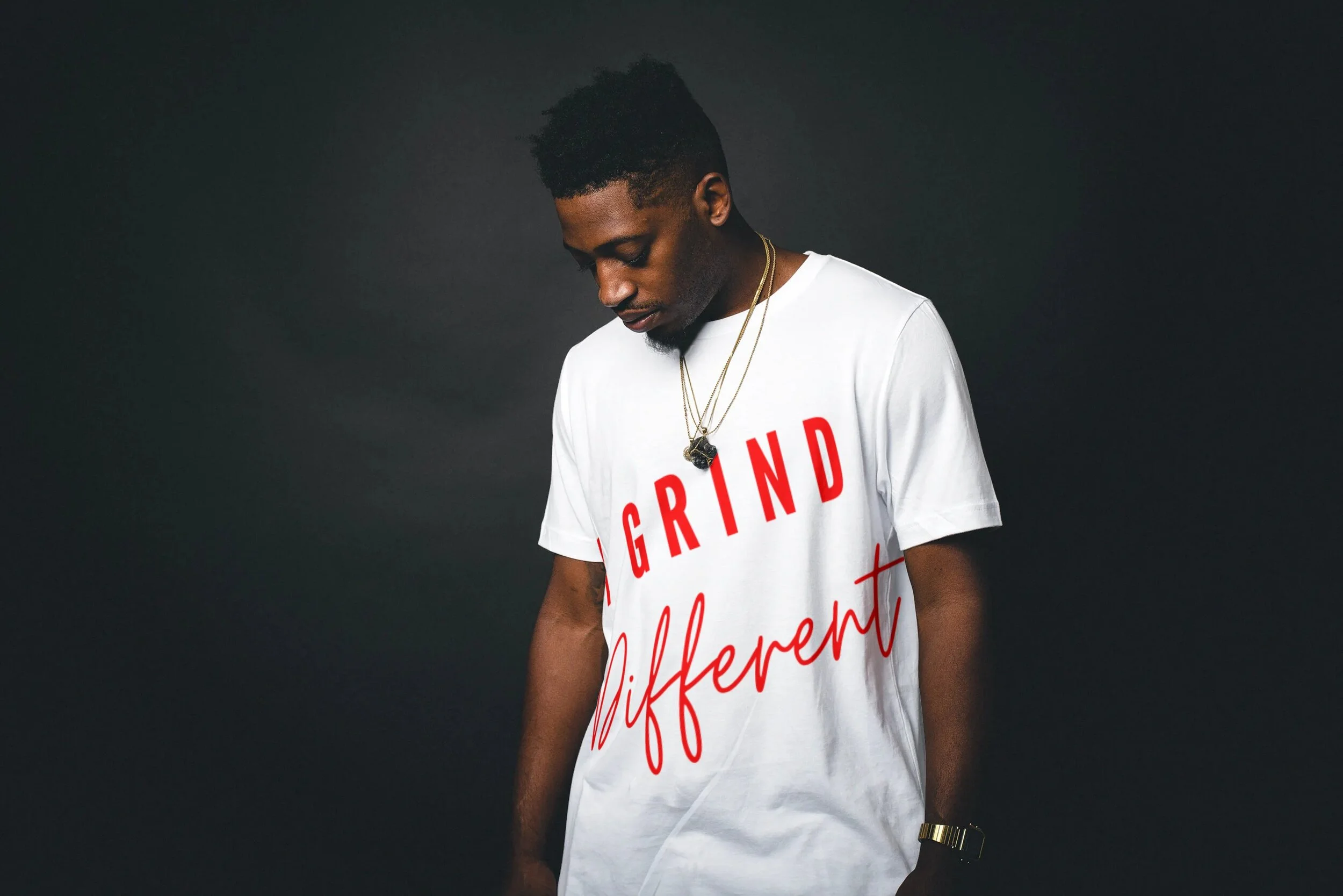 I grind different - red on white.jpg