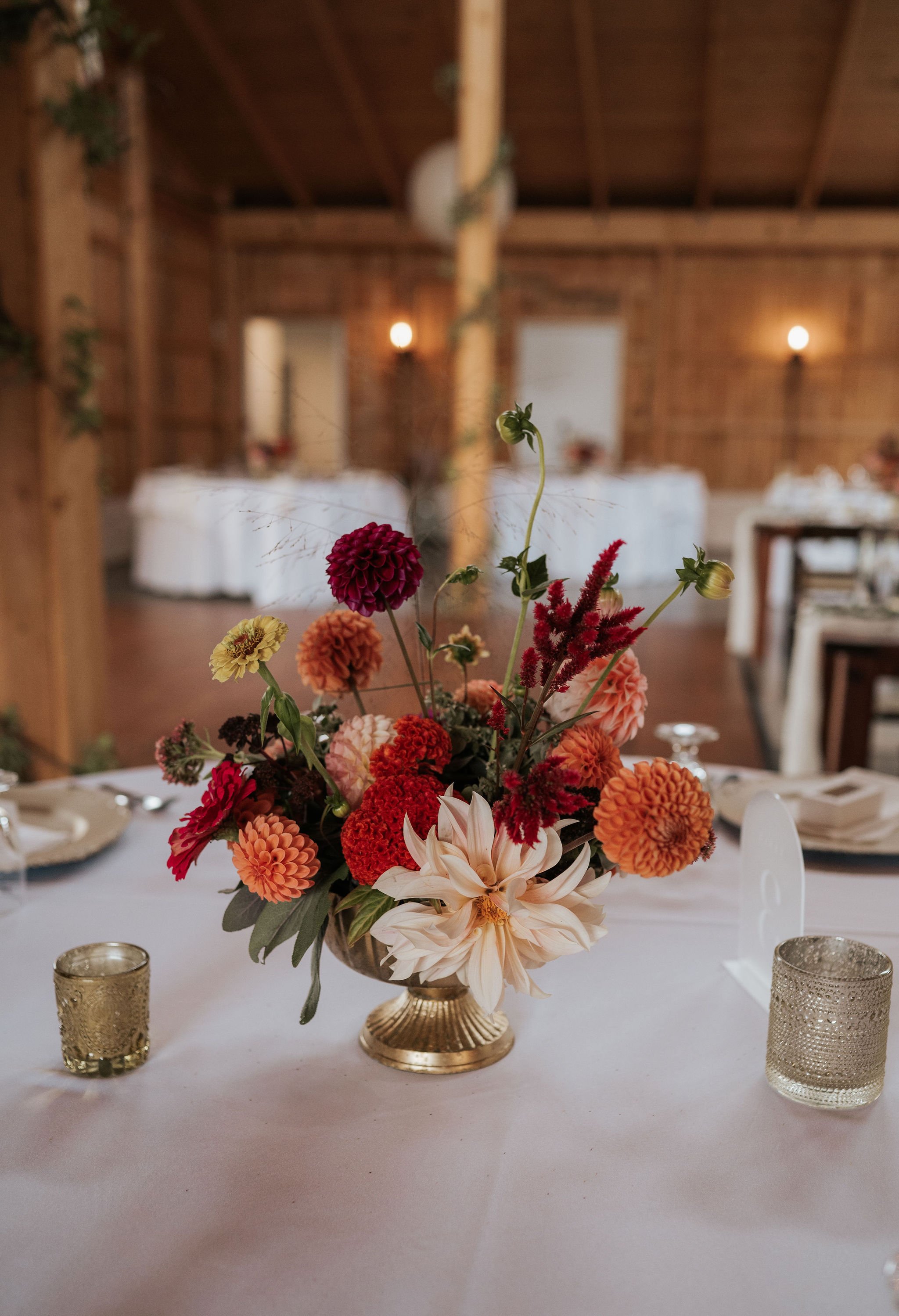September Wedding at Kin Loch Farmstead Cambria NY - Autumn Wedding Kin Loch Farmstead - Wedding florists in Buffalo NY