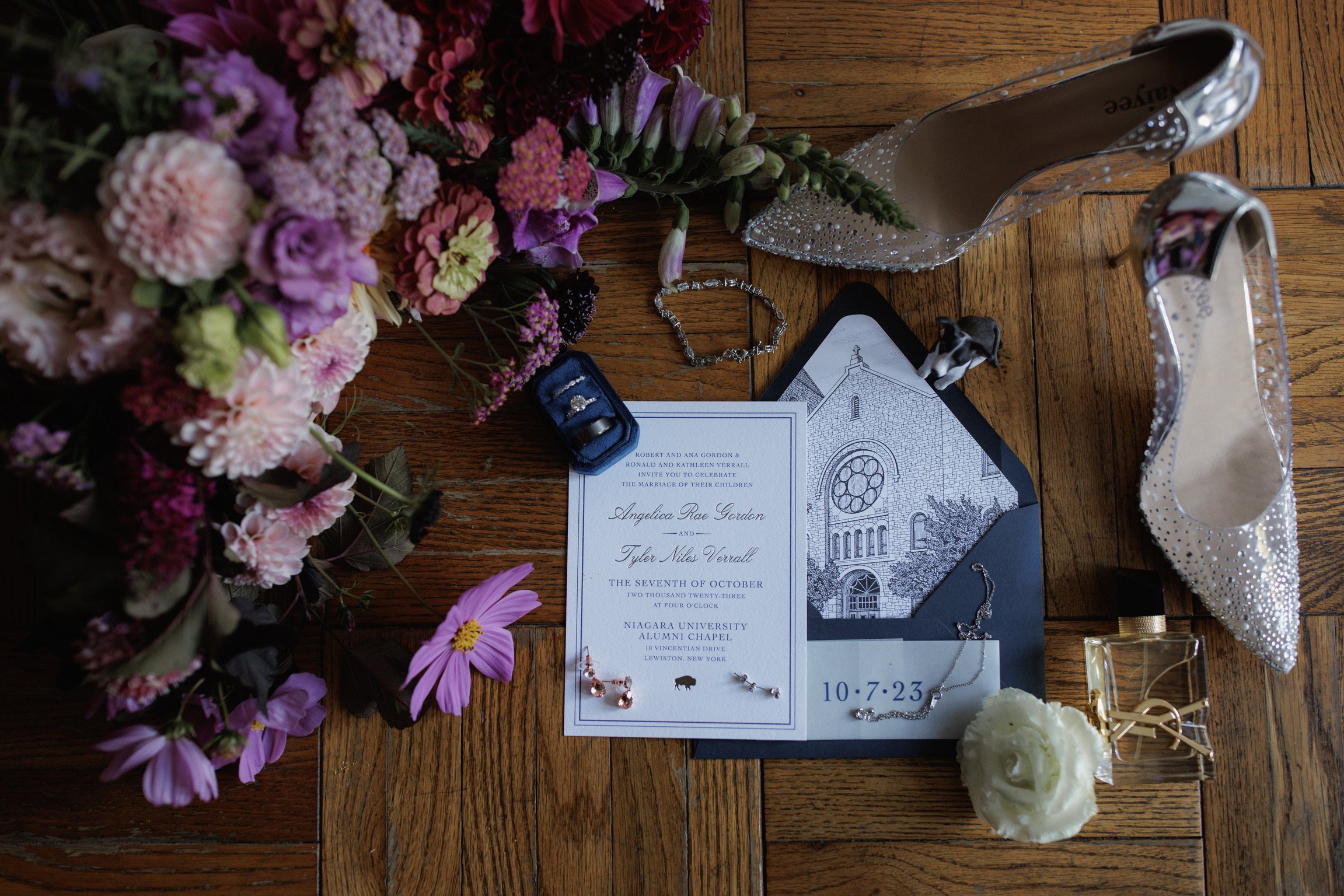 Wedding at Samuels Grande Manor Williamsville NY - Wedding florists Buffalo NY - WNY wedding florists - Best florists in Buffalo NY