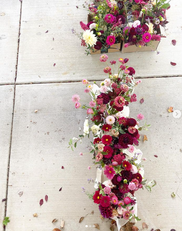 Wedding at Samuels Grande Manor Williamsville NY - Wedding florists Buffalo NY - WNY wedding florists - Best florists in Buffalo NY - Fall wedding flowers Buffalo NY