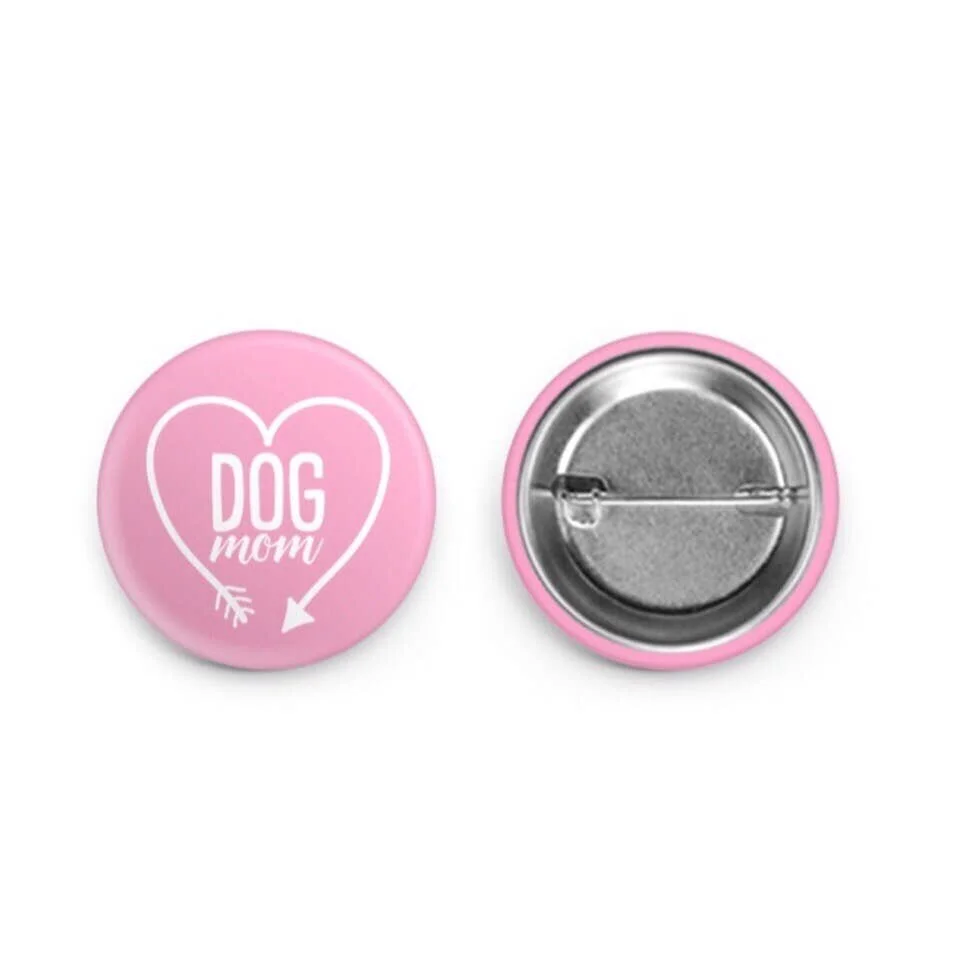 DOG MOM HEART BUTTON.jpeg