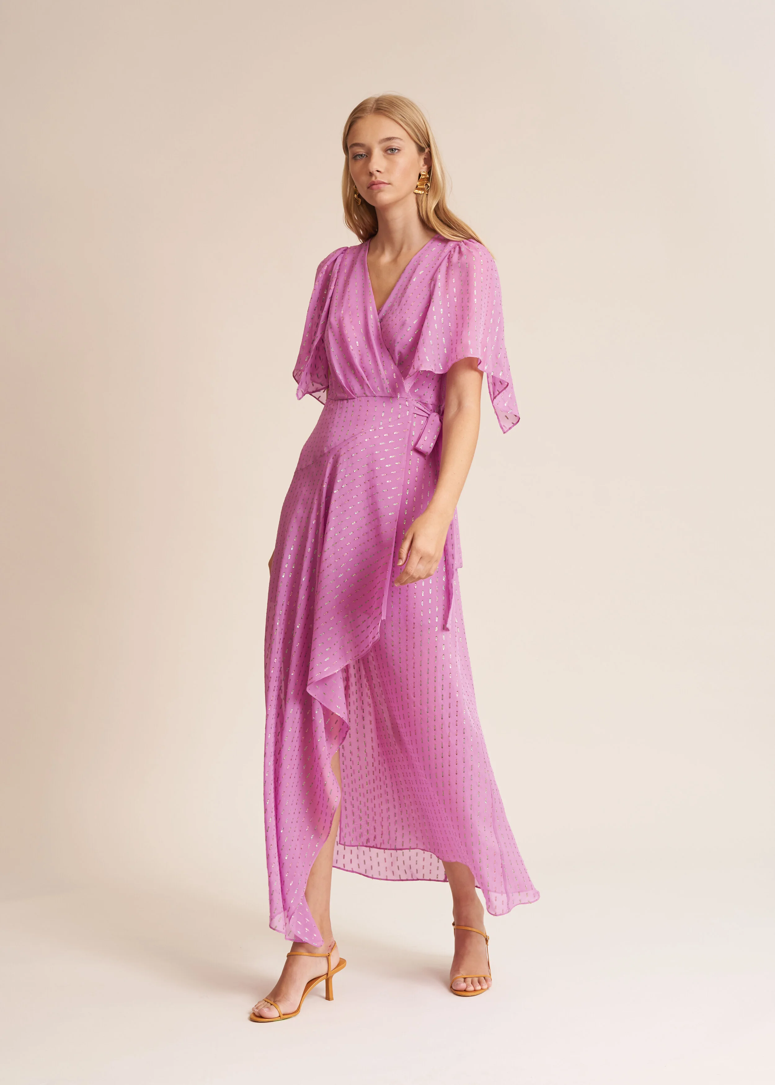 190823ChelseaAndWalkerSS20LookbookEdited-4.jpg