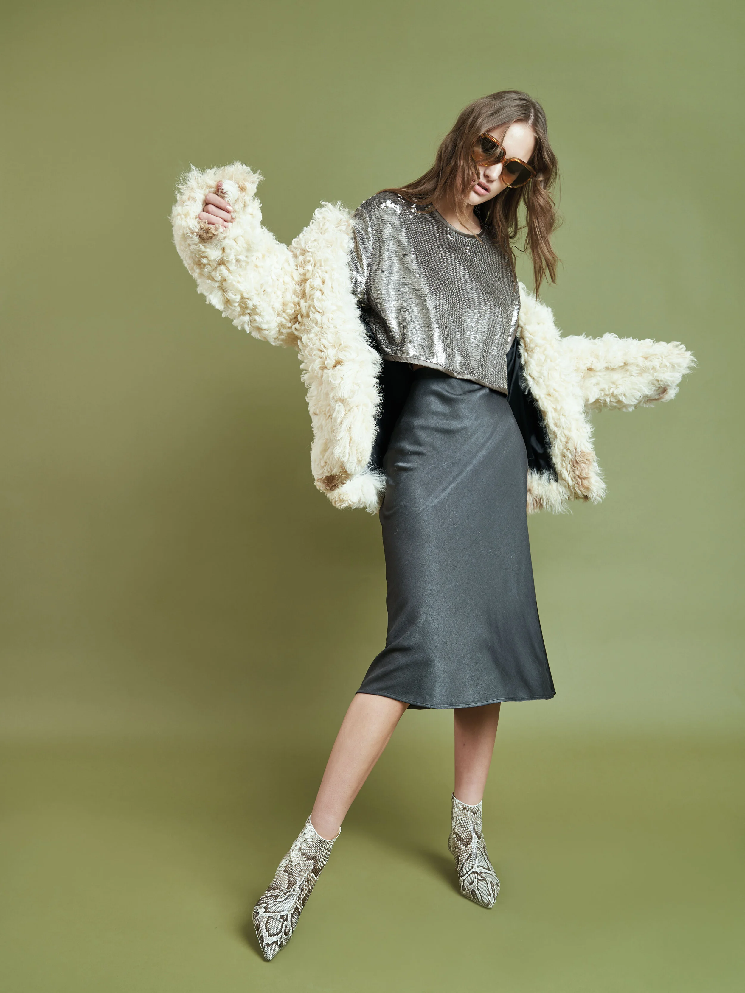 190202ChelseaAndWalkerFW19LookbookEdited2-25.jpg