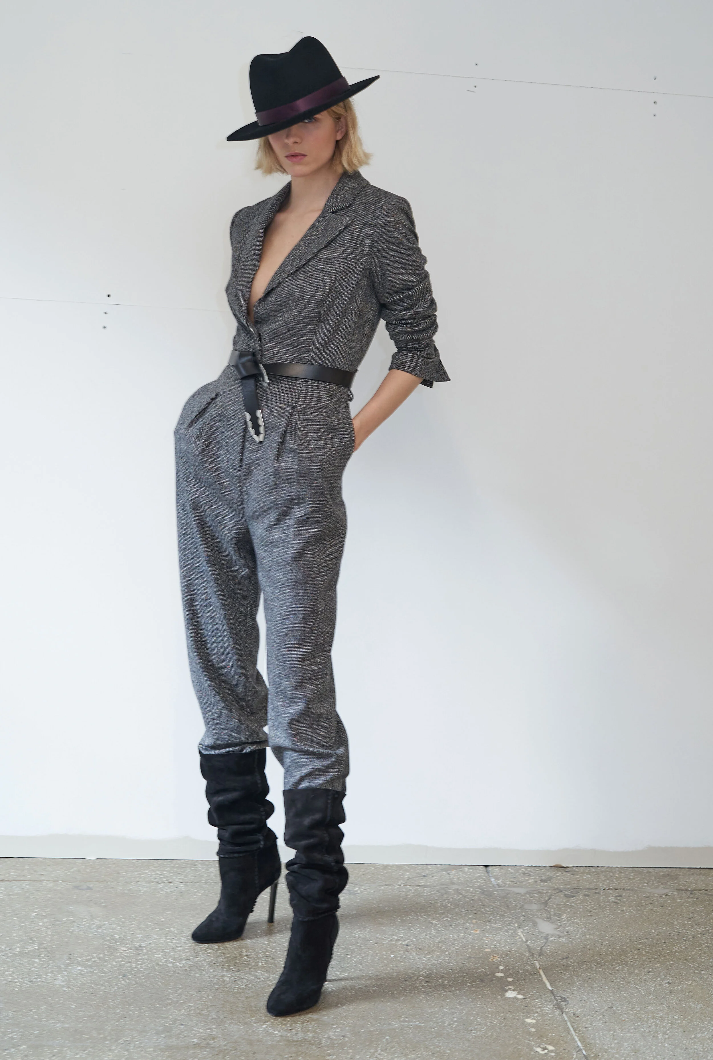 200207ChelseaAndWalkerLookbook-33.jpg