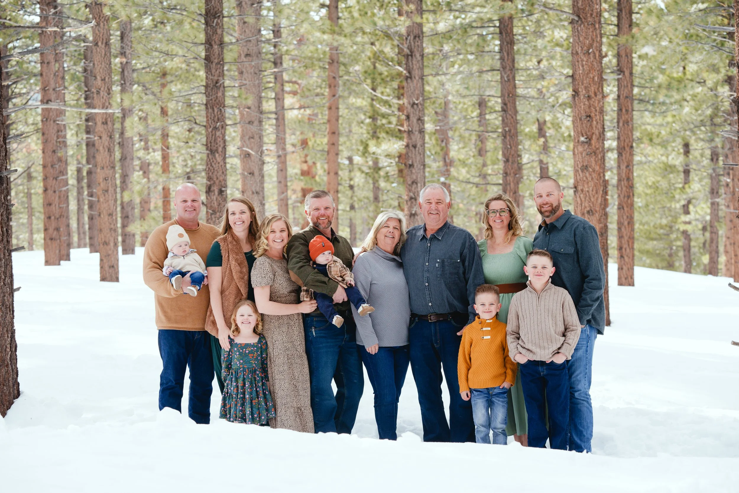 2023-04-10_FamilyPhotos-3.jpg