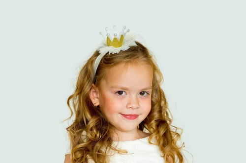 131 Fancy Girl Names That Sound Elegant