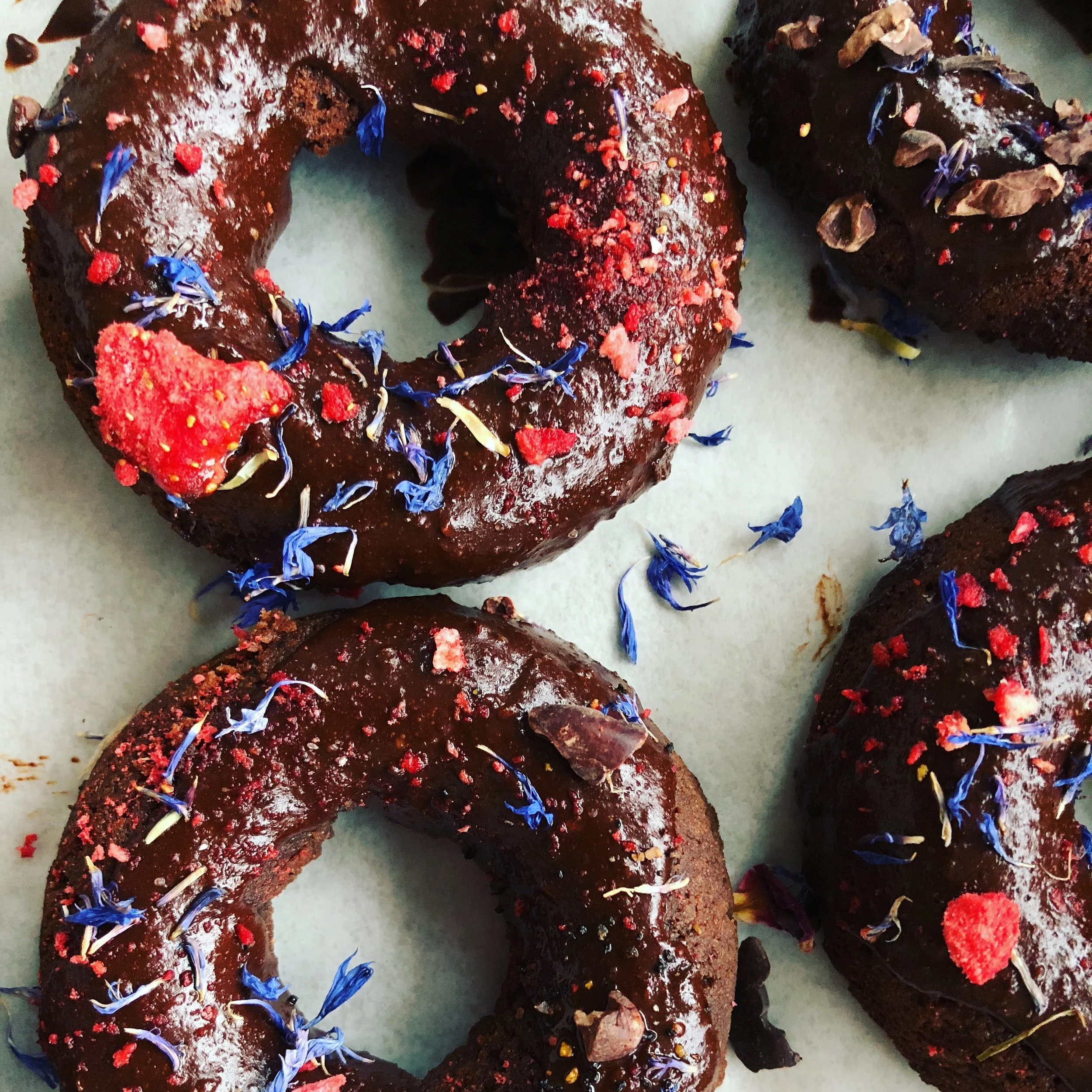 Paleo Dark Chocolate Spiced Donuts