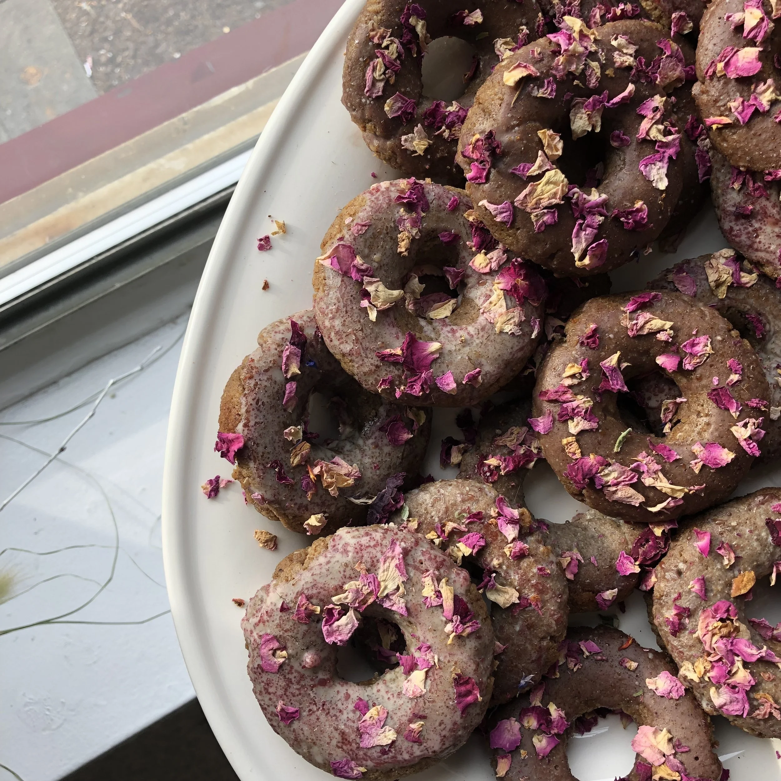 rosedonuts.jpg