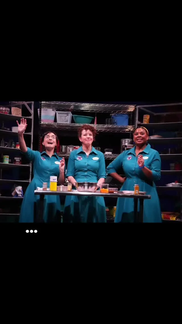 🥧💕Closing up the diner for the final time today...
✨️Green Day's words felt right as we move on to preparing for AMERICAN IDIOT... because we have definitely had the time of our lives with WAITRESS! Thank you to all the amazing audience members th