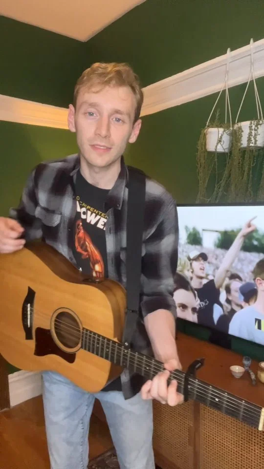 🎶Serenade us anytime...
Meet Eric, who is playing Will in AMERICAN IDIOT!
Www.shortnorthstage.org/americanidiot
#shortnorthstage
#snsamericanidiot
#americanidiot
#greenday
#singer
#serenade