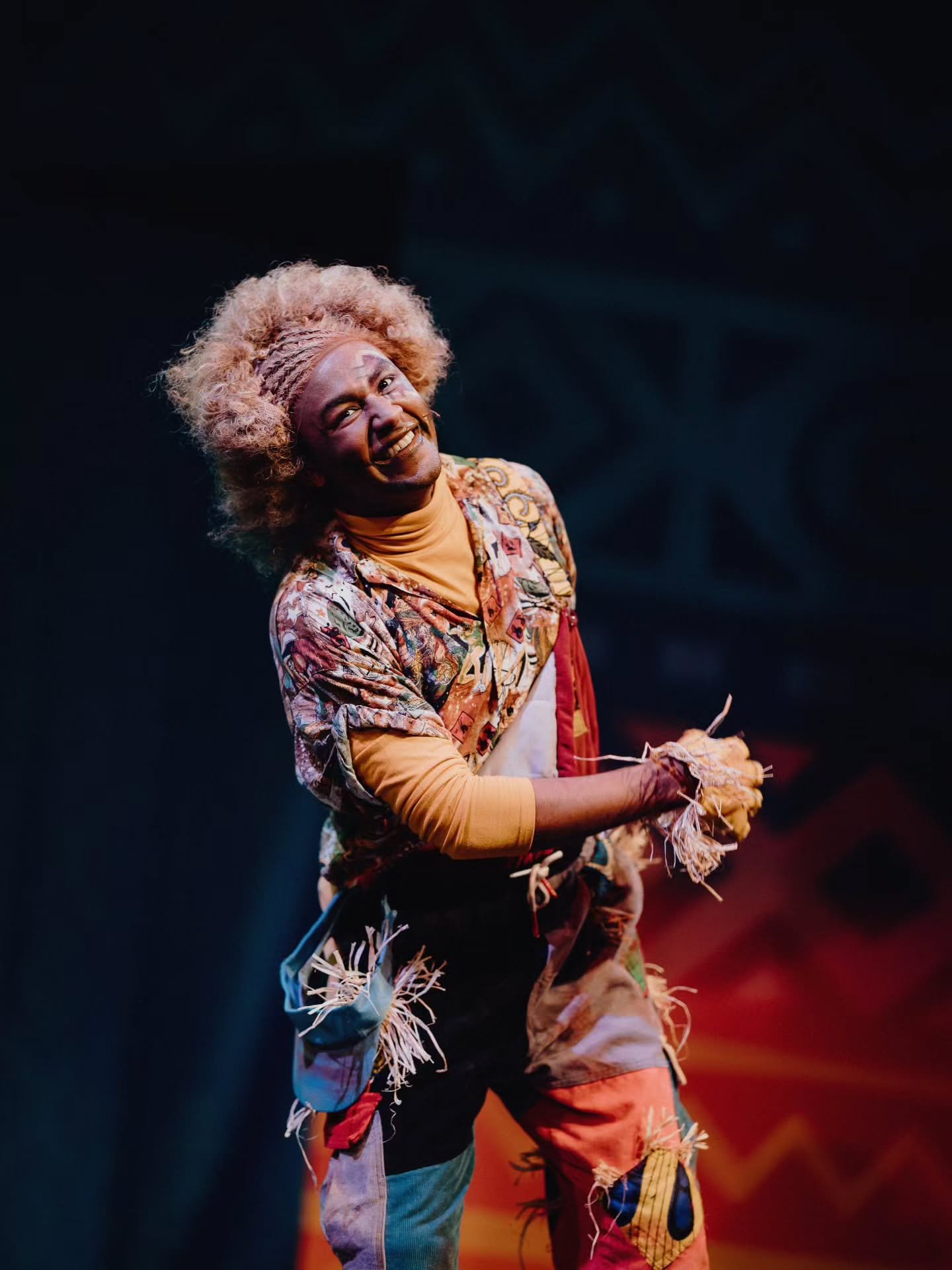 🌈💚✨️THE WIZ is still Whizzin' until December 28th! Everyone could use a little extra joy and community this holiday season. Join us!

Www.shortnorthstage.org/thewiz 

📷: @kylelongphotography 

#shortnorthstage 
#snsthewiz 
#thewiz 
#joy
#supportlo