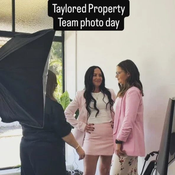 https://www.instagram.com/p/DT2O262koUx/

Loads of laughs and so much fun working with Skye Lee Taylor from Taylored Property on their head shots and lifestyle branding photography, yesterday - Personal and Business Brand Photography 📸🤩😍