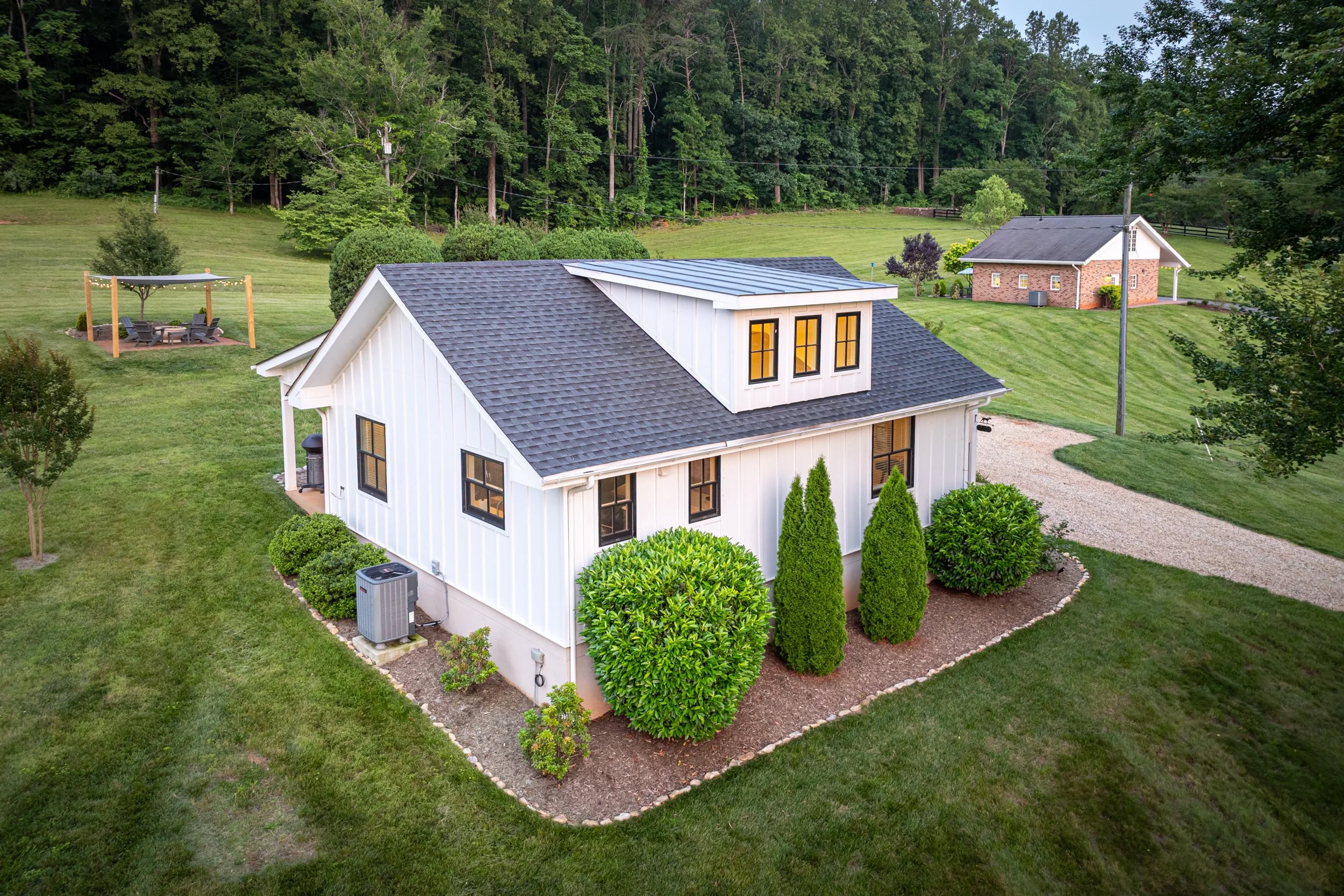 Fairwood Cottage - Exteriors 15.jpg