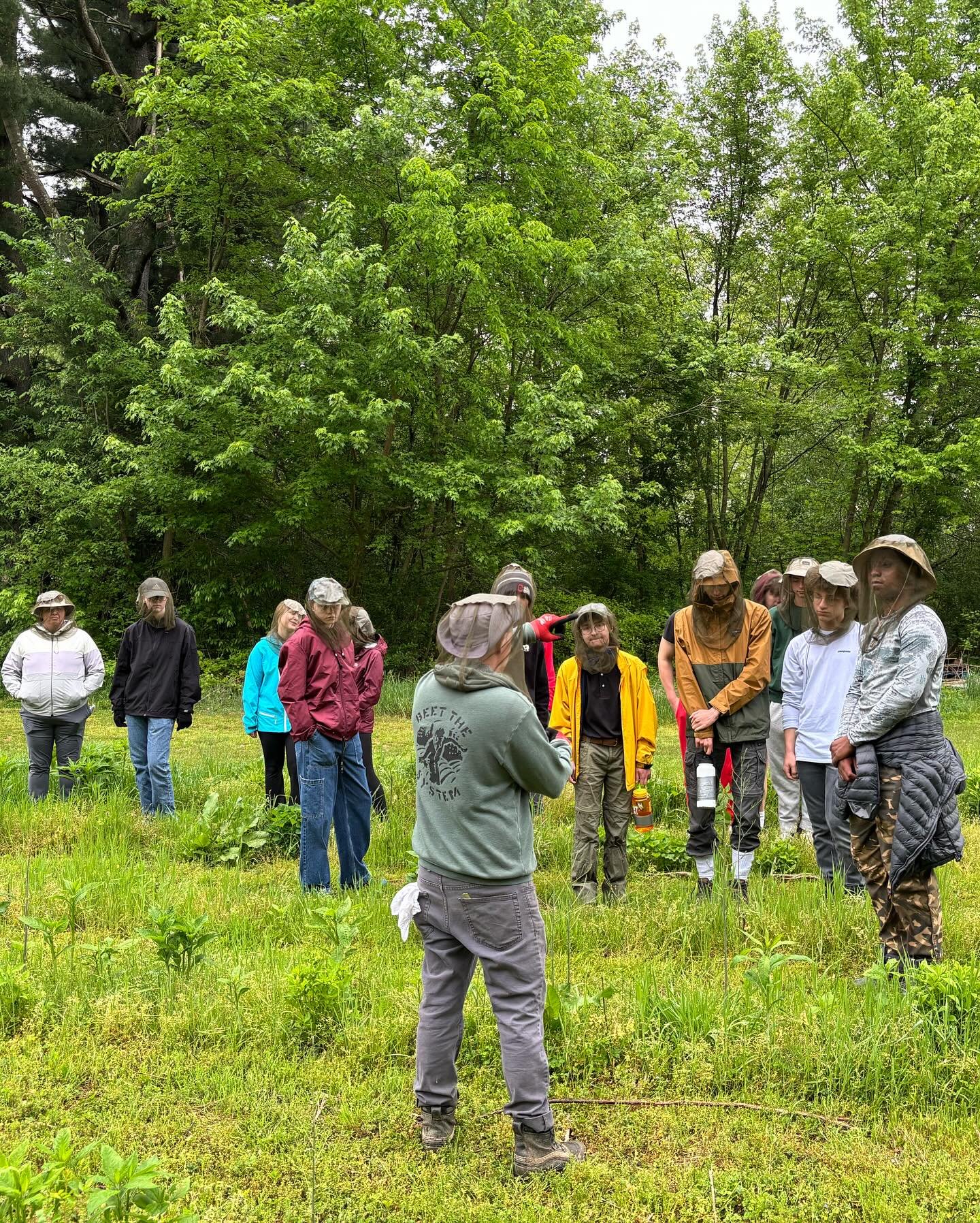 Last week we braved the rain and hosted a group of @hawkenschool students for a day of service. They helped with weeding, transplanting sprouted seedlings, and preparing @spice_acres_farm for summer events. As a bonus, we were able to provide a taste