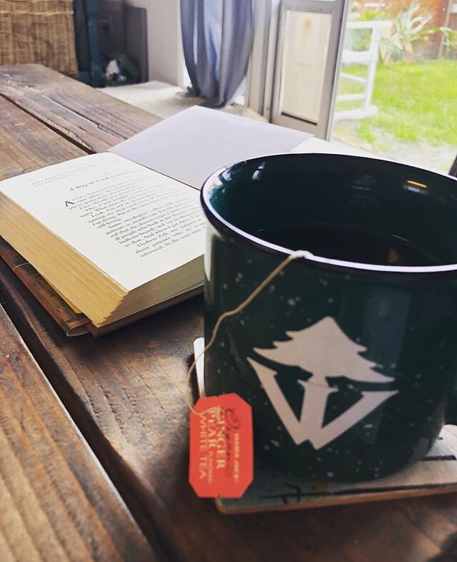 Dreaming of calmer days, rocking on the porch with Stevie Ma&rsquo;am with a cup of tea of a good book. (📸: @anniewilson497)