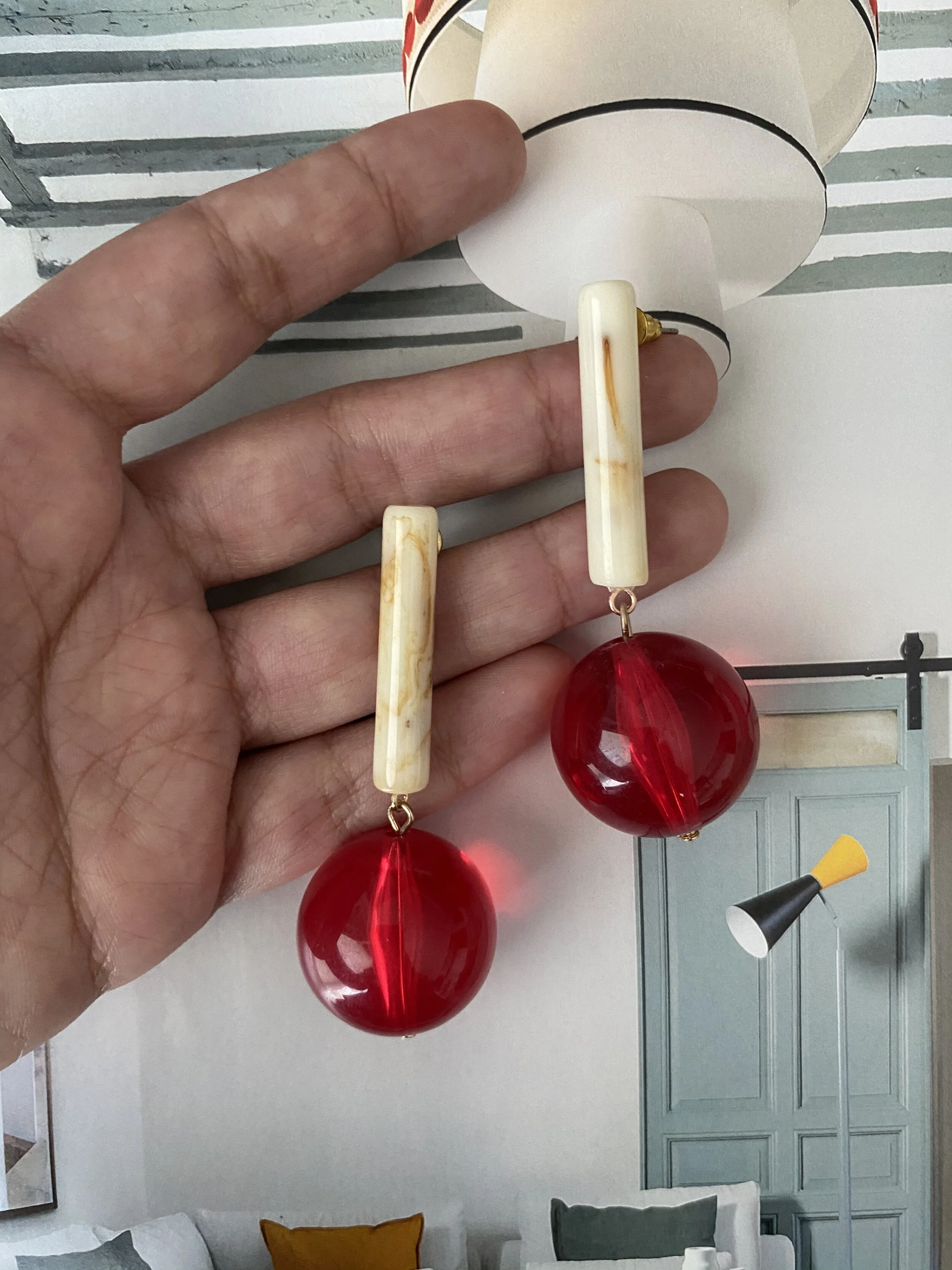 B8B6075E-EEF8-4C6C-8B27-B0BB3F29BAA4